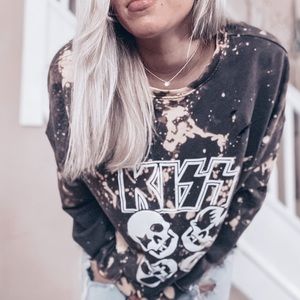 Kiss destroyed and bleached sweatshirt